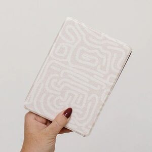 Page The Shop, Kindle Paperwhite 11th Generation Cover, Tilt-A-Swirl
